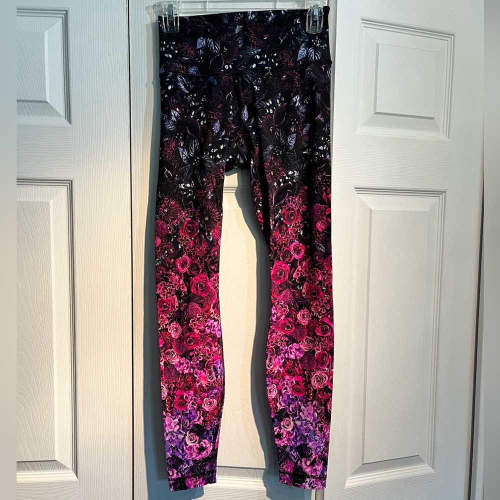 Lululemon luxstreme leggings size 6